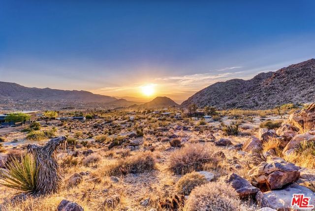 63131 Rocking Chair Road, Joshua Tree, CA 92252
