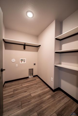 197 DORCHESTER AVE, Box Elder, SD 57719