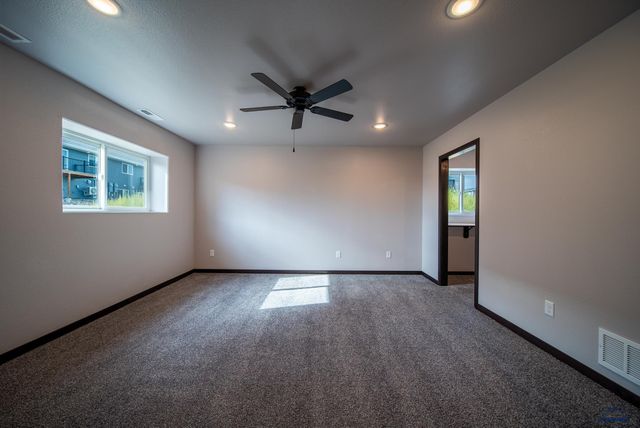 197 DORCHESTER AVE, Box Elder, SD 57719