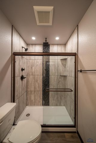 197 DORCHESTER AVE, Box Elder, SD 57719