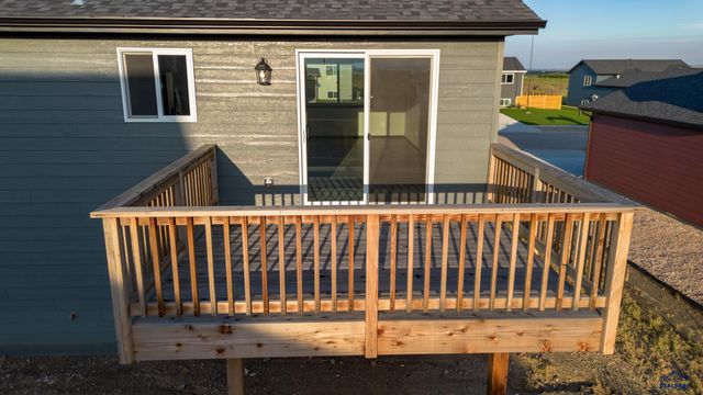 197 DORCHESTER AVE, Box Elder, SD 57719