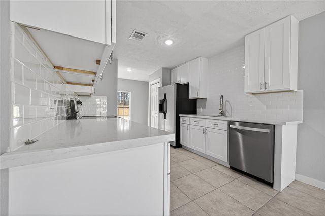 2506 River Ridge, Conroe, TX 77385