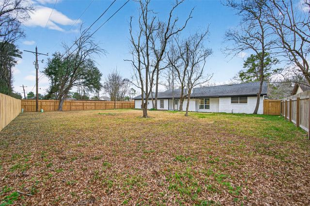 2506 River Ridge, Conroe, TX 77385