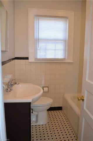 701 Park Avenue, Greensboro, NC 27405