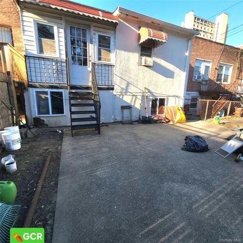 3718 Lyme Avenue, Brooklyn, NY 11224