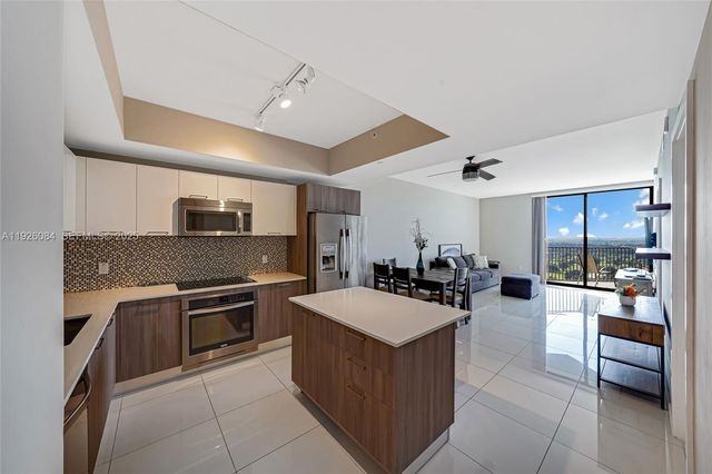 5300 Paseo Blvd 1910, Doral, FL 33166