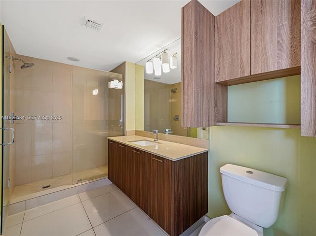 5300 Paseo Blvd 1910, Doral, FL 33166