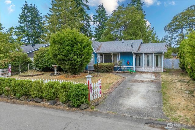 15406 12th Avenue E, Tacoma, WA 98445