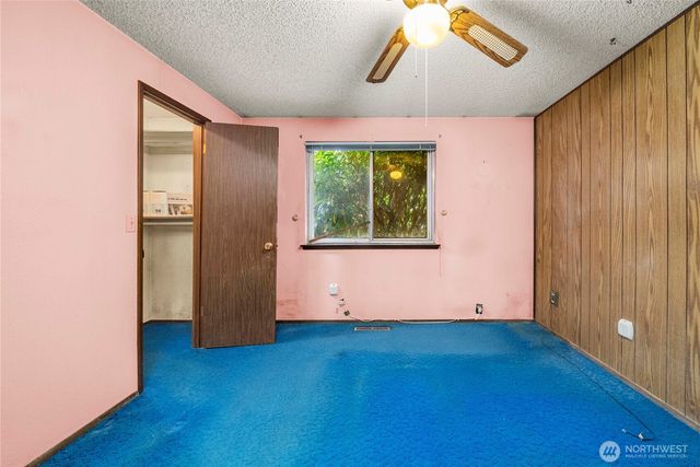 15406 12th Avenue E, Tacoma, WA 98445