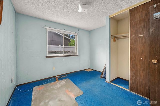 15406 12th Avenue E, Tacoma, WA 98445