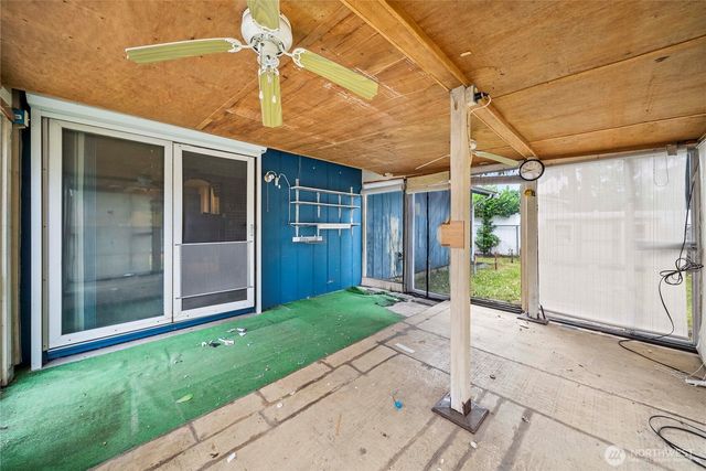 15406 12th Avenue E, Tacoma, WA 98445