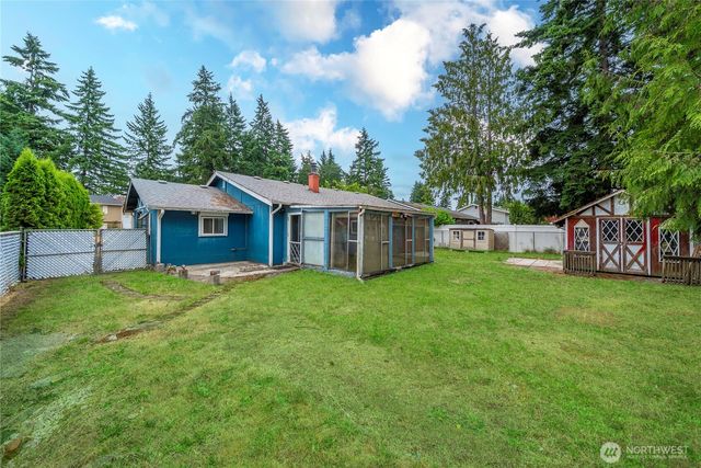 15406 12th Avenue E, Tacoma, WA 98445