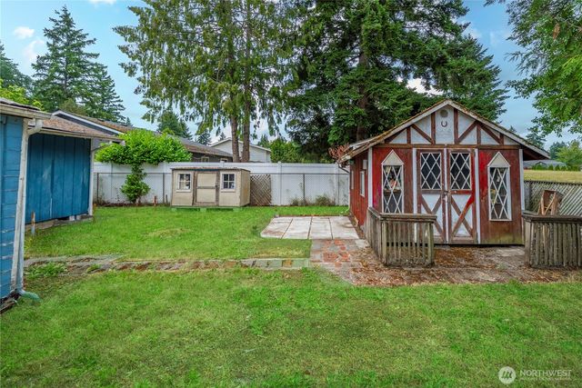15406 12th Avenue E, Tacoma, WA 98445