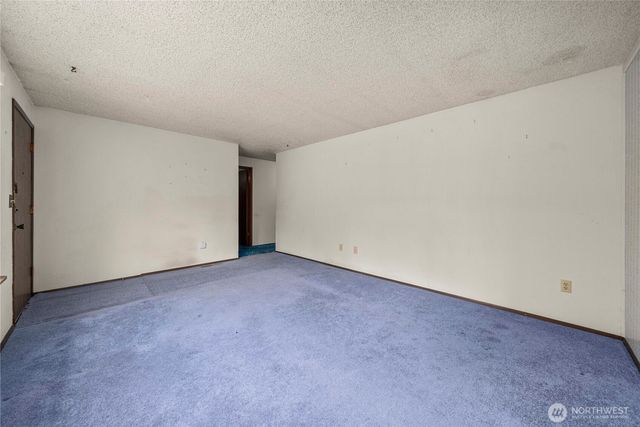 15406 12th Avenue E, Tacoma, WA 98445