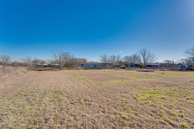100 Zodiac Strait Road, Ferris, TX 75125