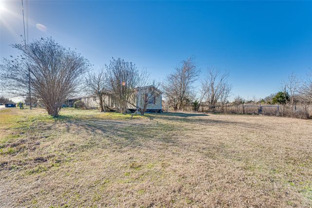 100 Zodiac Strait Road, Ferris, TX 75125