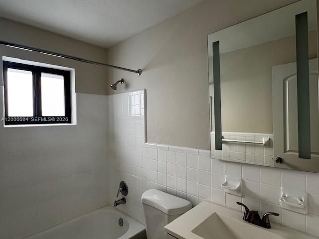 1310 W 29th St 22, Hialeah, FL 33012