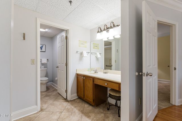 3215 N River Road, Pigeon Forge, TN 37863