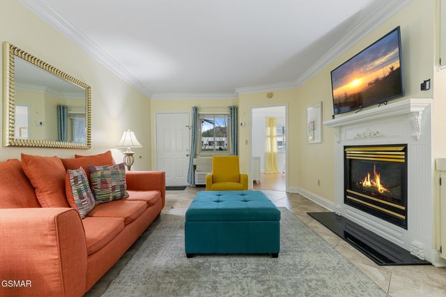 3215 N River Road, Pigeon Forge, TN 37863