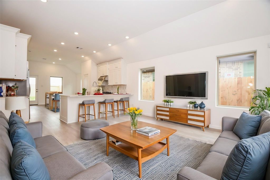 13724 Lantana Breeze, Texas City, TX 77568