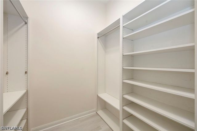 4260 Montalvo CT, Naples, FL 34109