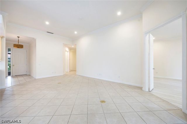 4260 Montalvo CT, Naples, FL 34109