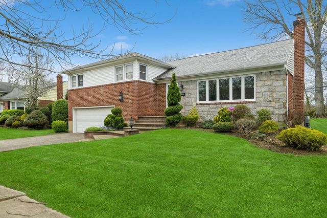 1907 Plymouth Drive, Westbury, NY 11590