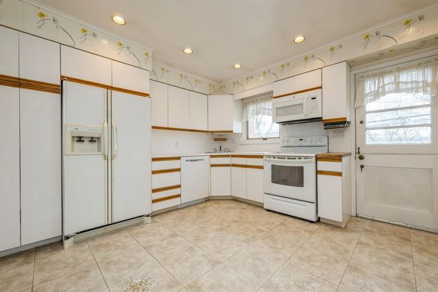 1907 Plymouth Drive, Westbury, NY 11590