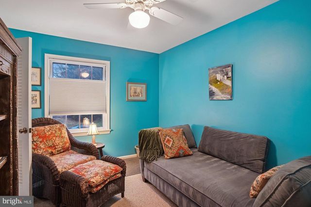 6904 OLD GATE LN, North Bethesda, MD 20852