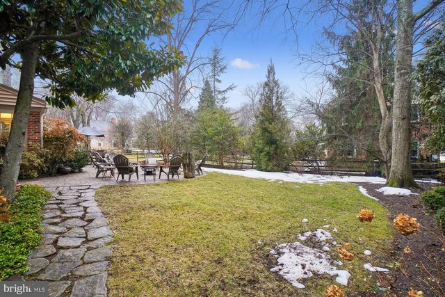 6904 OLD GATE LN, North Bethesda, MD 20852