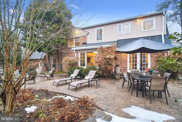 6904 OLD GATE LN, North Bethesda, MD 20852