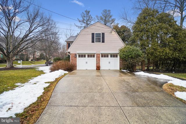 6904 OLD GATE LN, North Bethesda, MD 20852