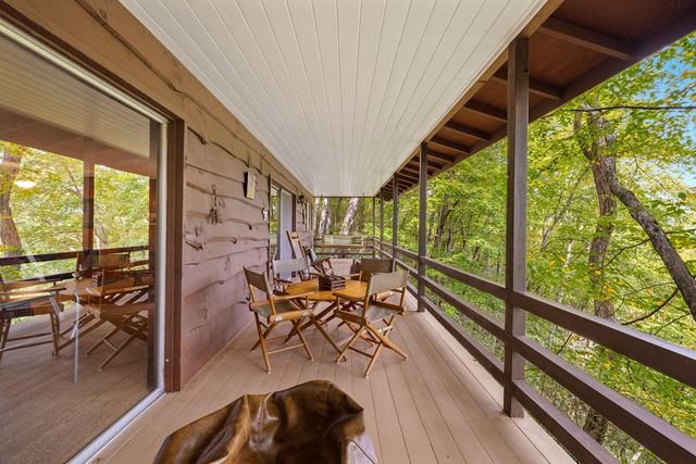 283 River Bend Lane, Blue Ridge, GA 30513