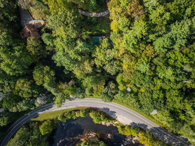 283 River Bend Lane, Blue Ridge, GA 30513