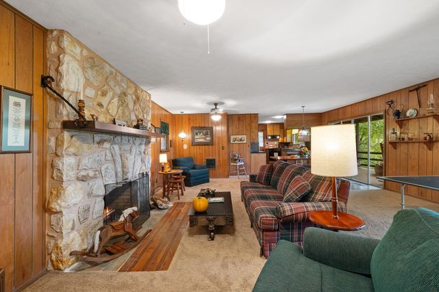 283 River Bend Lane, Blue Ridge, GA 30513