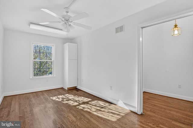 208 HOYER CT, Wilmington, DE 19803