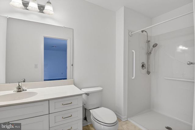 208 HOYER CT, Wilmington, DE 19803