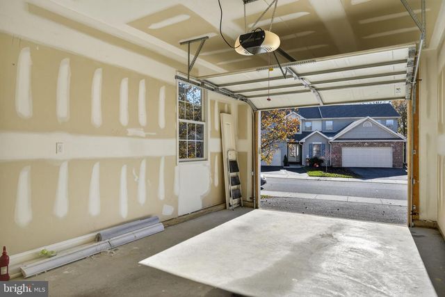 208 HOYER CT, Wilmington, DE 19803