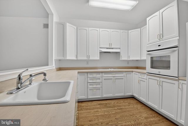 208 HOYER CT, Wilmington, DE 19803