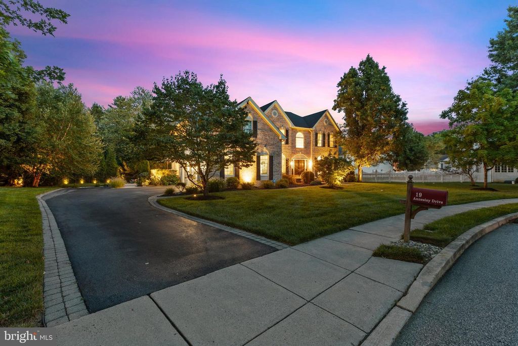 19 ANNESLEY DR, GLEN MILLS, PA 19342 — photo 3