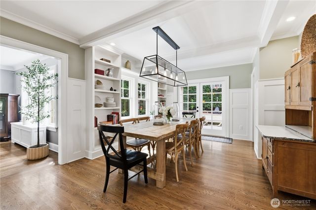 3127 Broadway E, Seattle, WA 98102