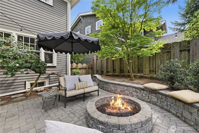 3127 Broadway E, Seattle, WA 98102