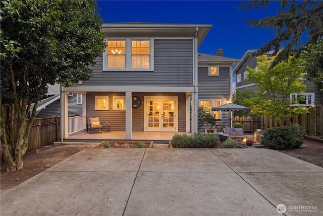 3127 Broadway E, Seattle, WA 98102