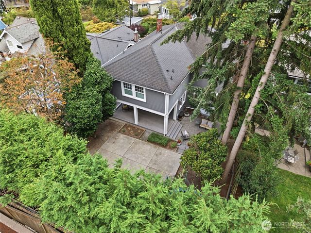 3127 Broadway E, Seattle, WA 98102