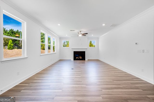 8685 Chesford Grove, Ball Ground, GA 30107
