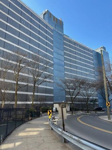 2400 Johnson Avenue 4H, Bronx, NY 10463