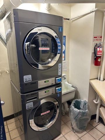 2400 Johnson Avenue 4H, Bronx, NY 10463