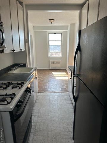 2400 Johnson Avenue 4H, Bronx, NY 10463