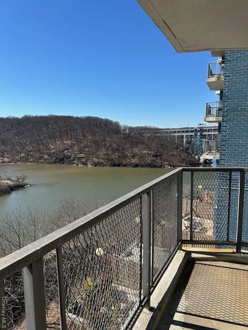 2400 Johnson Avenue 4H, Bronx, NY 10463