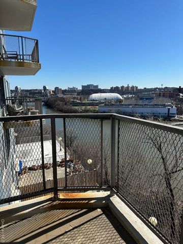 2400 Johnson Avenue 4H, Bronx, NY 10463